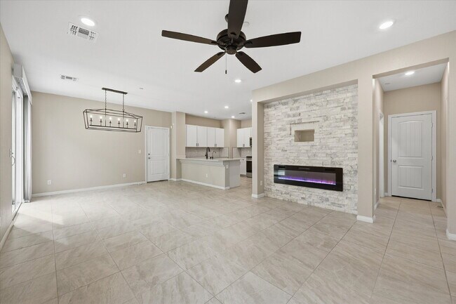 Building Photo - Beautiful home in the desirable Inspirada community! Move in ready!
