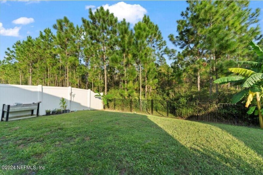 Building Photo - 6021 Bucking Bronco Dr