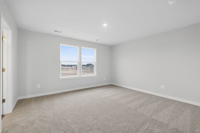 Building Photo - 43 Elmiraj Ct