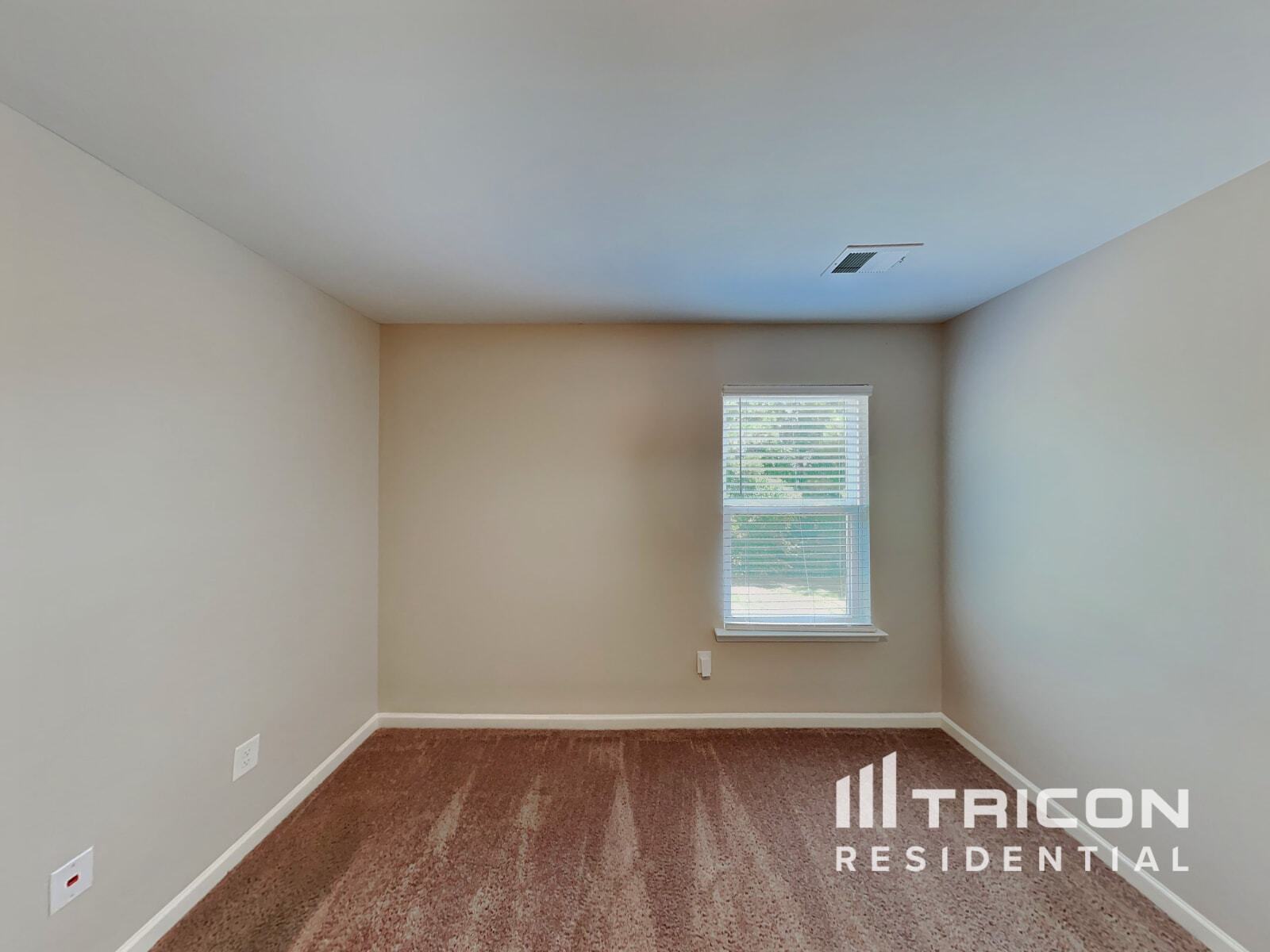 Building Photo - 55 Moss Way