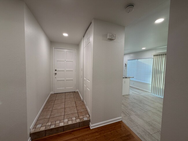 Building Photo - 4 Bed 2 Bath Home in San Jose! | $4,495