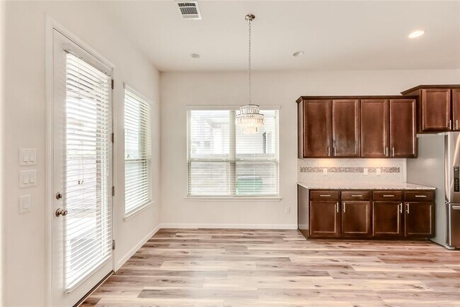 Building Photo - 1400 Little Elm Trail