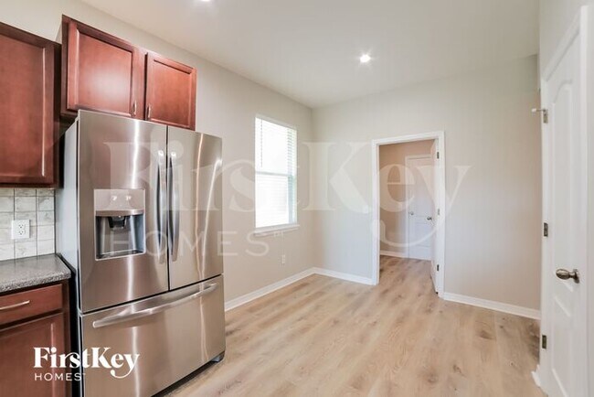 Building Photo - 1731 Bonita Bluff Ct