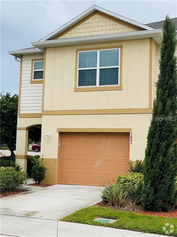Building Photo - 3802 Hampstead Ln