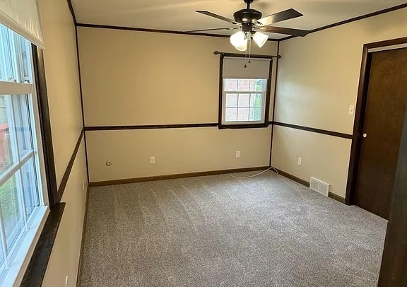 Building Photo - Welcome to this spacious 3 bedroom, 2 full...