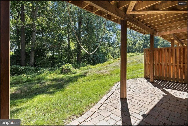 Building Photo - 5394 Chieftain Cir