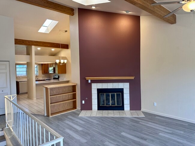 Building Photo - 11456 N Fairway Dr