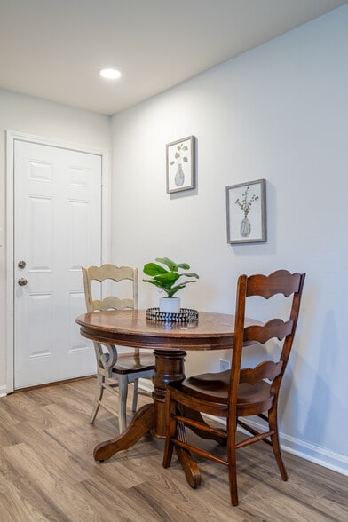 Building Photo - 2511 Washington Street Ext