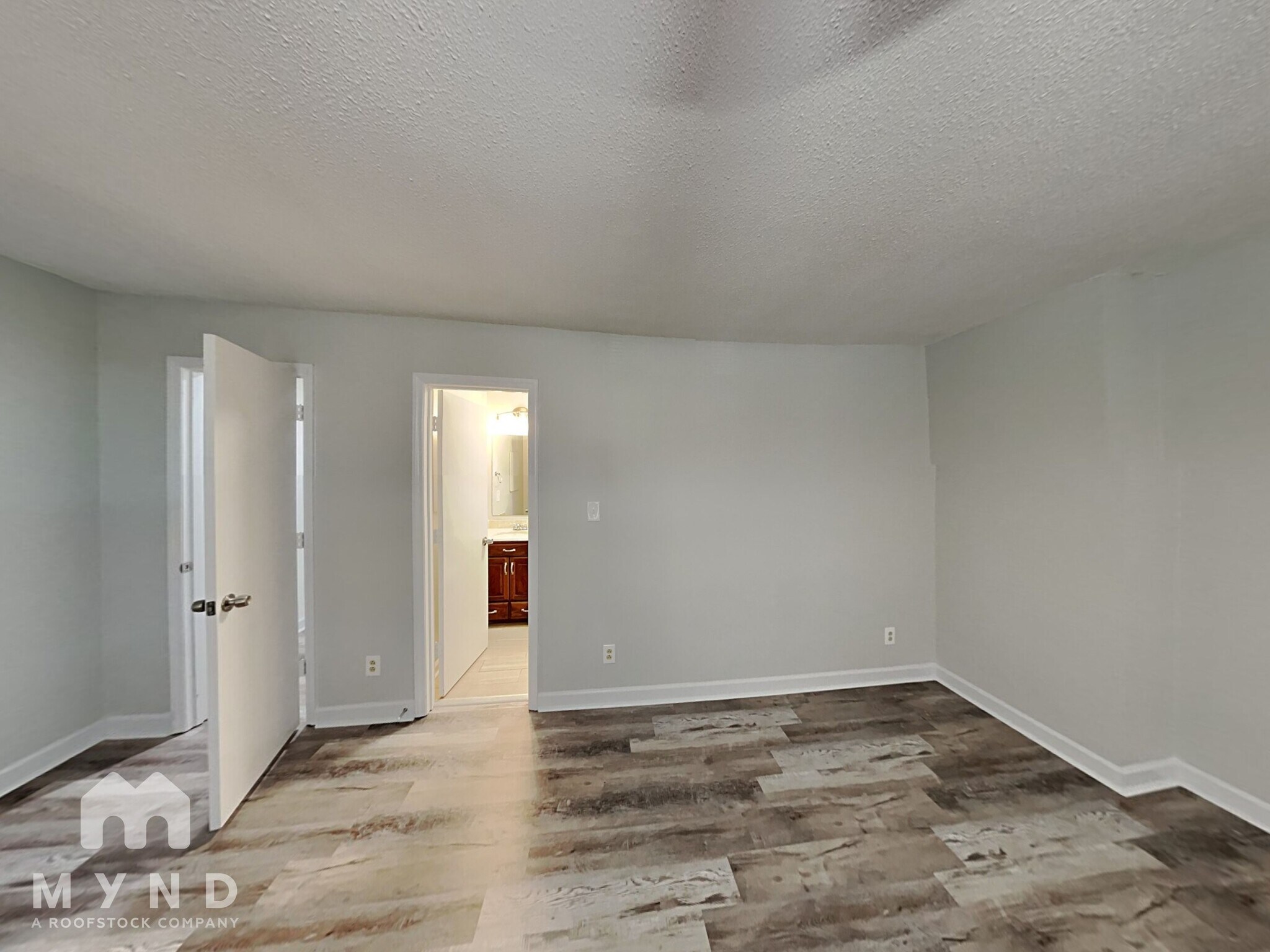 Building Photo - 7907 Red Lantern Rd