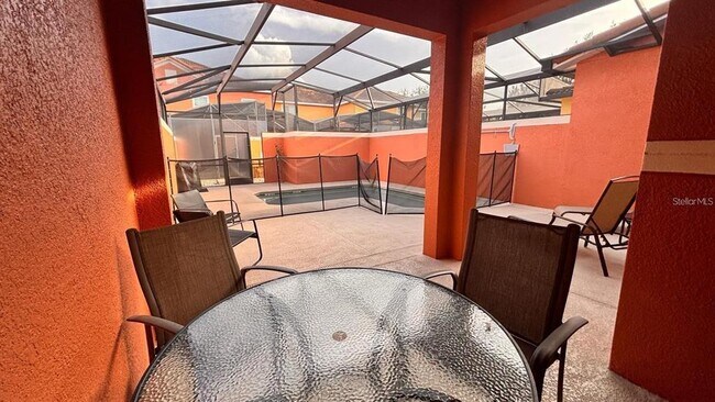 Building Photo - 8974 California Palm Rd