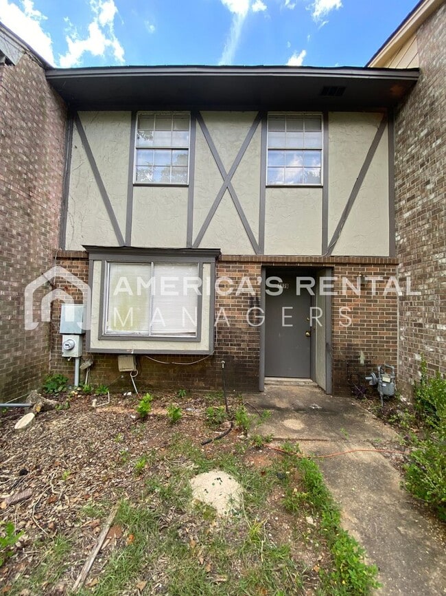 Building Photo - 2179 Upper Wetumpka Rd