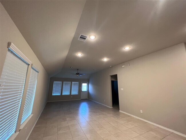 Building Photo - 10718 Ashlesha Ln