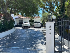 Building Photo - 18912 Pasadero Dr