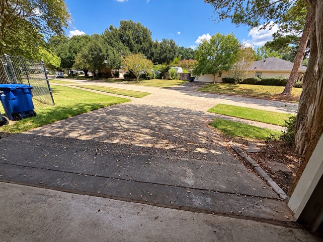 Building Photo - 1548 Ramberlyn Way