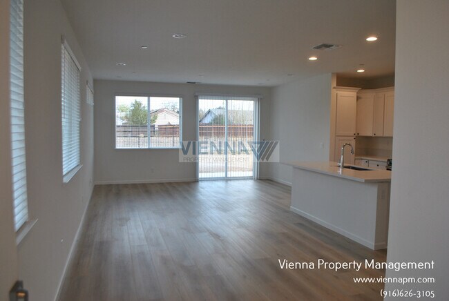 Building Photo - 513 Fox Hunt Wy