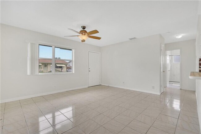 Building Photo - 2708 NW 52nd St