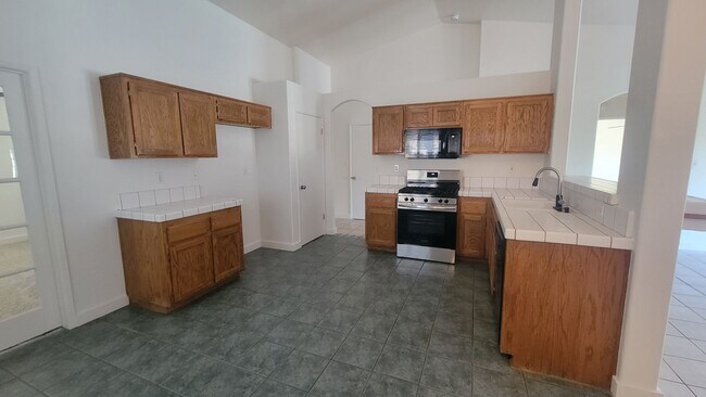 Building Photo - 8315 Mossrock Dr