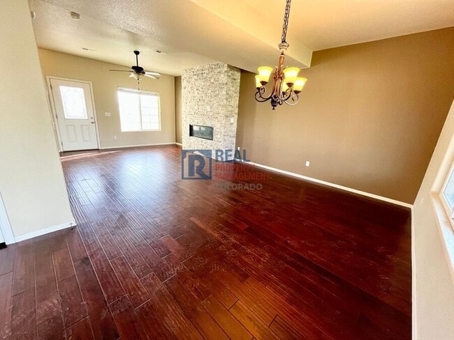 Building Photo - 10276 Deer Meadow Cir