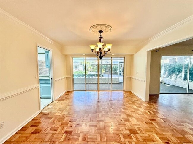 Building Photo - 3103 Cocos Rd