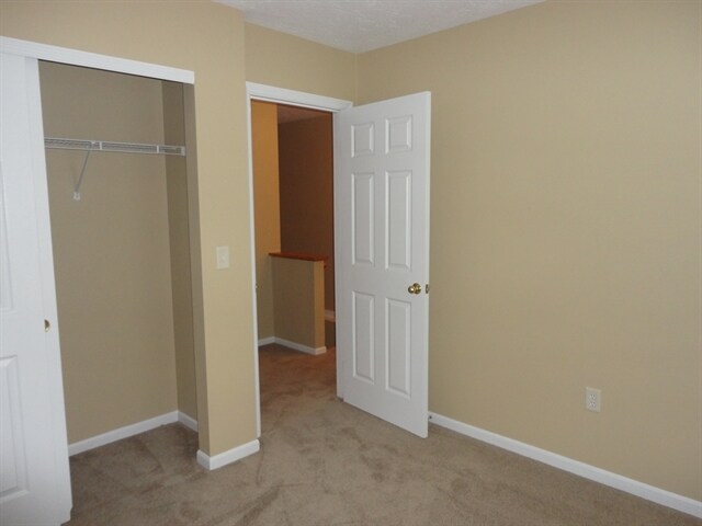 Building Photo - 6083 Weber Oaks Dr