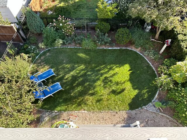 Building Photo - 274 Poplar St