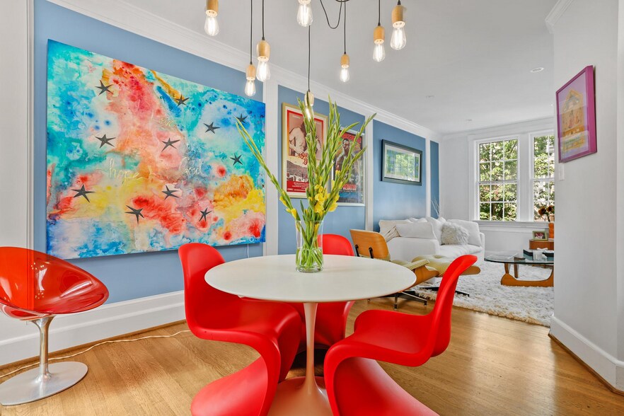 Building Photo - 1225 33rd St NW