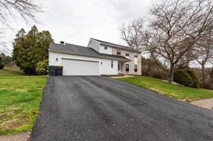 Building Photo - 111 Belmont Dr