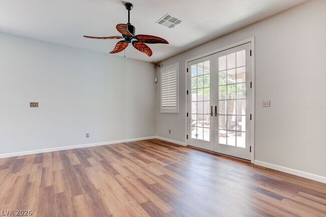 Building Photo - 325 Brilliant Summit Cir