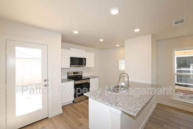 Building Photo - 8905 Tarrant Rd