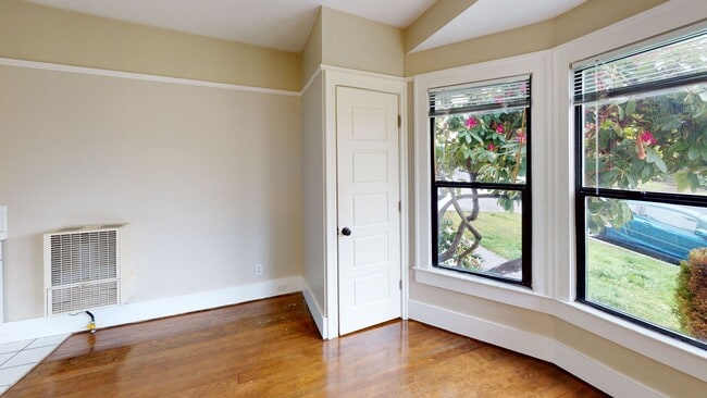 Interior Photo - Corona Apartments