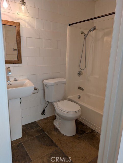 Building Photo - 13271 Norton Ave