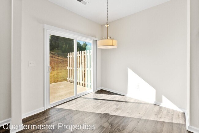 Building Photo - 3 br, 2.5 bath House - 29 Apricot Lane