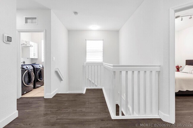 Building Photo - 3548 W 88th St
