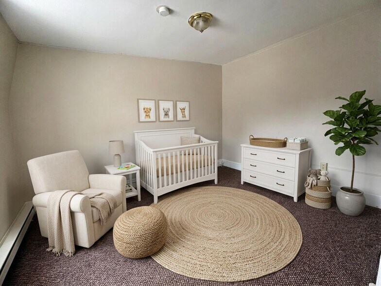 Building Photo - 1224 Eckert Ave