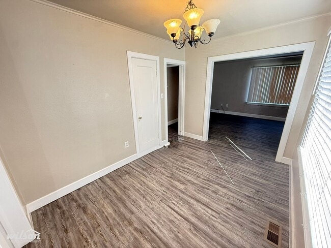 Building Photo - Move-In Ready 3-Bedroom with Fresh Finishes & Basement Space