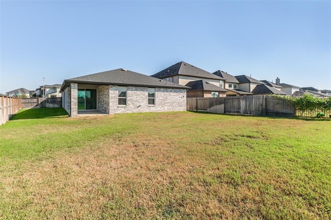 Building Photo - 28635 Hazel Trl