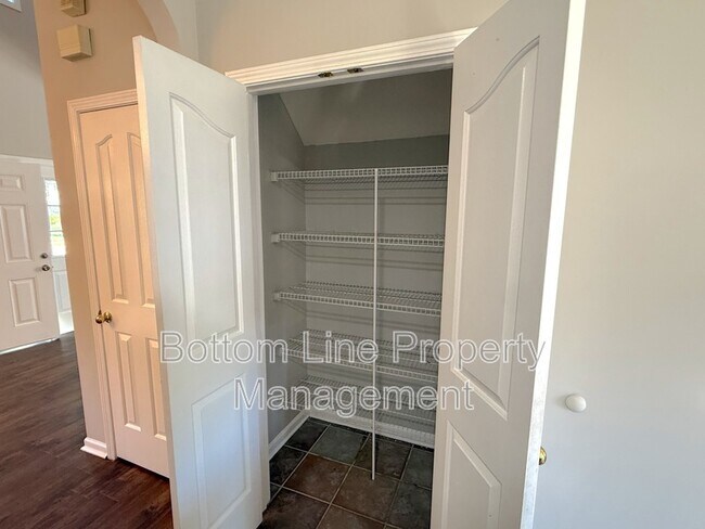 Building Photo - 11740 Hawick Valley Ln