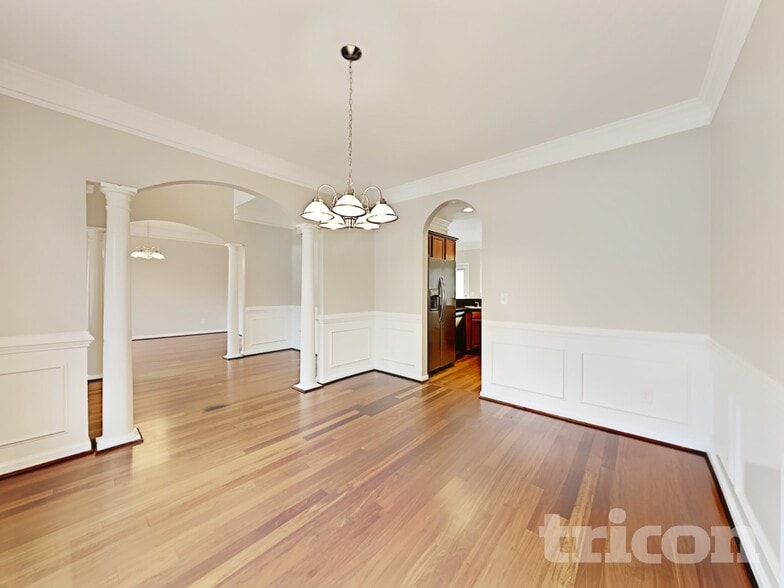 Building Photo - 4311 Glen Heights Way