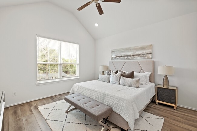 Building Photo - 1408 Wycliffe Dr