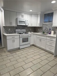 Building Photo - 123 Underhill Ave