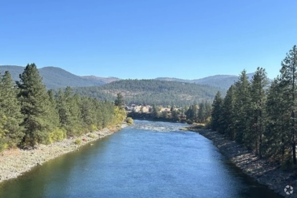 Building Photo - Arborview on the River