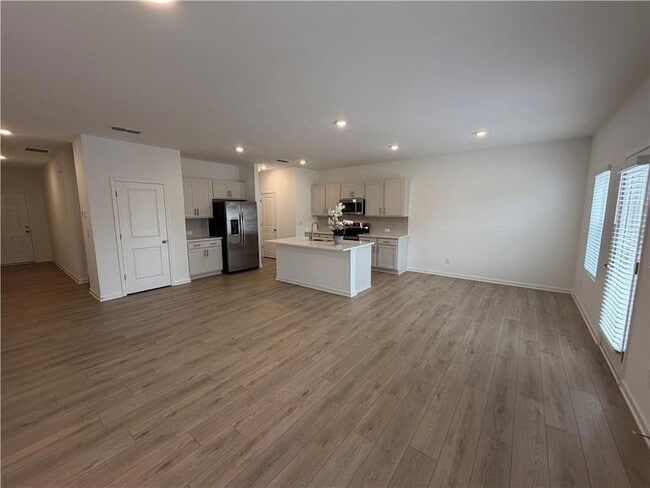 Building Photo - 6719 Armonia Dr