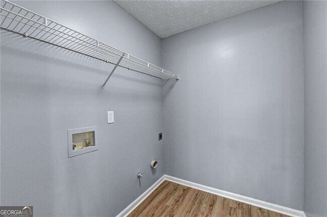 Building Photo - 5867 Tattersall Terrace