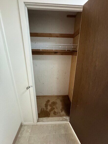 Storage closet - 376 Jefferson St