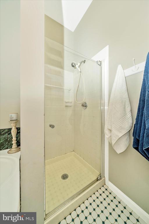 Building Photo - 3313 Moline Rd