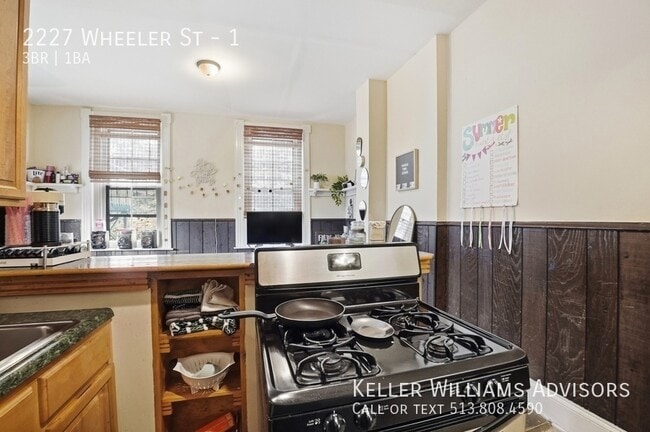 Building Photo - 2227 Wheeler St