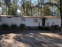 Building Photo - 87 Thompson Rd