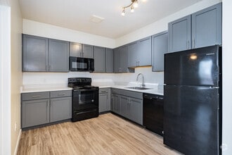 Interior Photo - Alameda View