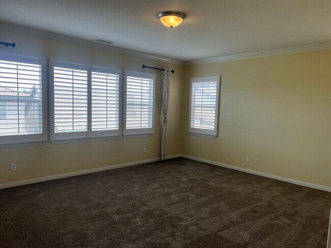 Building Photo - 32624 Juniper Berry Dr