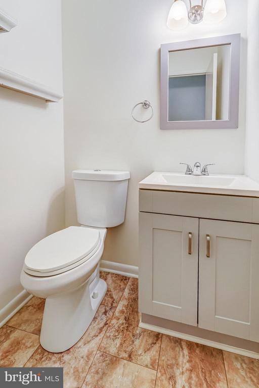 Building Photo - 4923 Casimir St